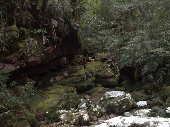 Subindo o Vale Verde, no alto do Canyon do 21, em Lençóis, na Chapada Diamantina - BA